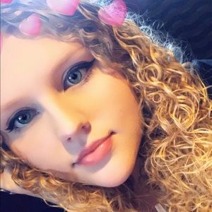 Meet your Posher, Kristin